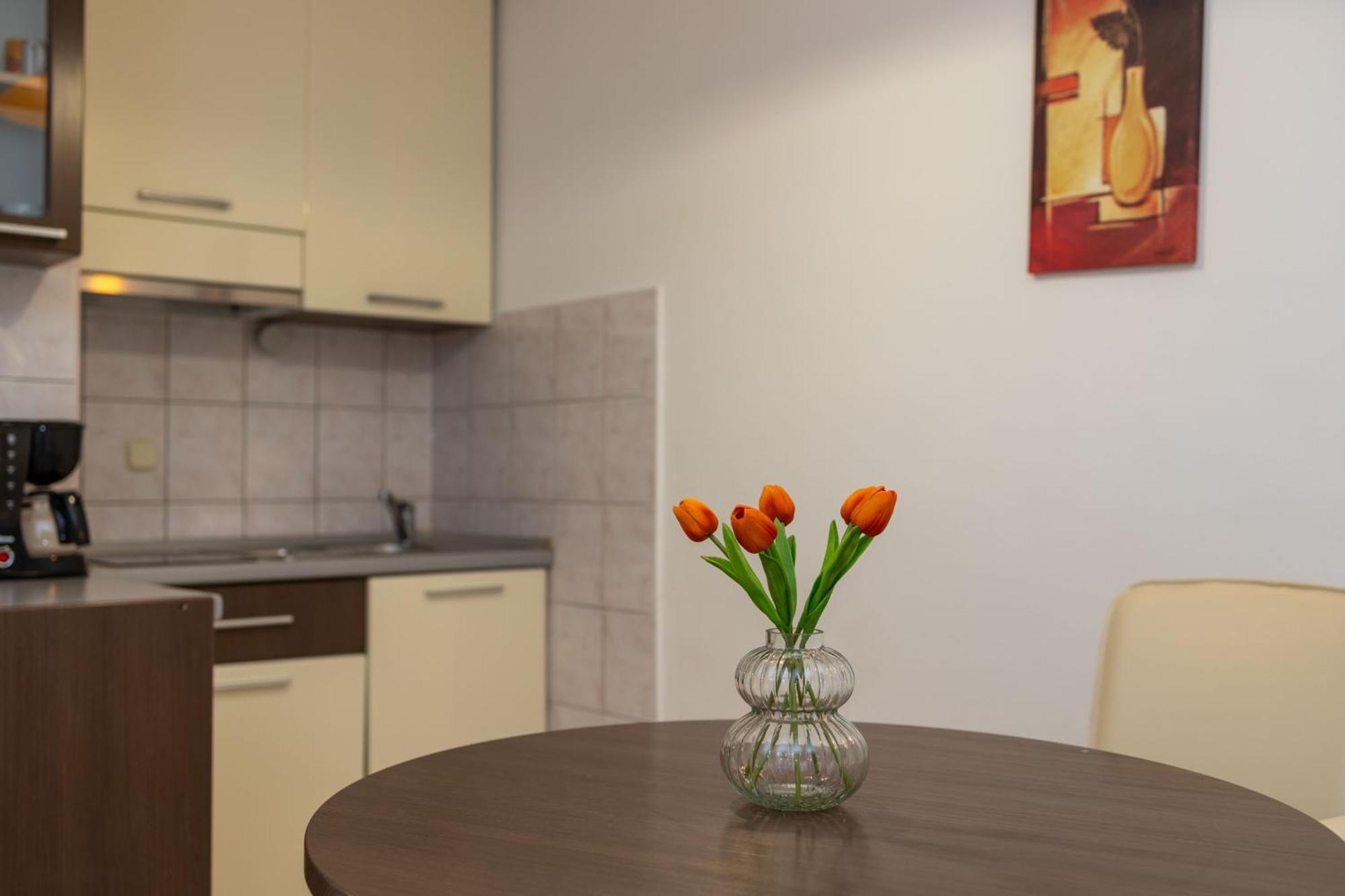 Premium Apartments - Lavica Beach Podstrana Phòng bức ảnh