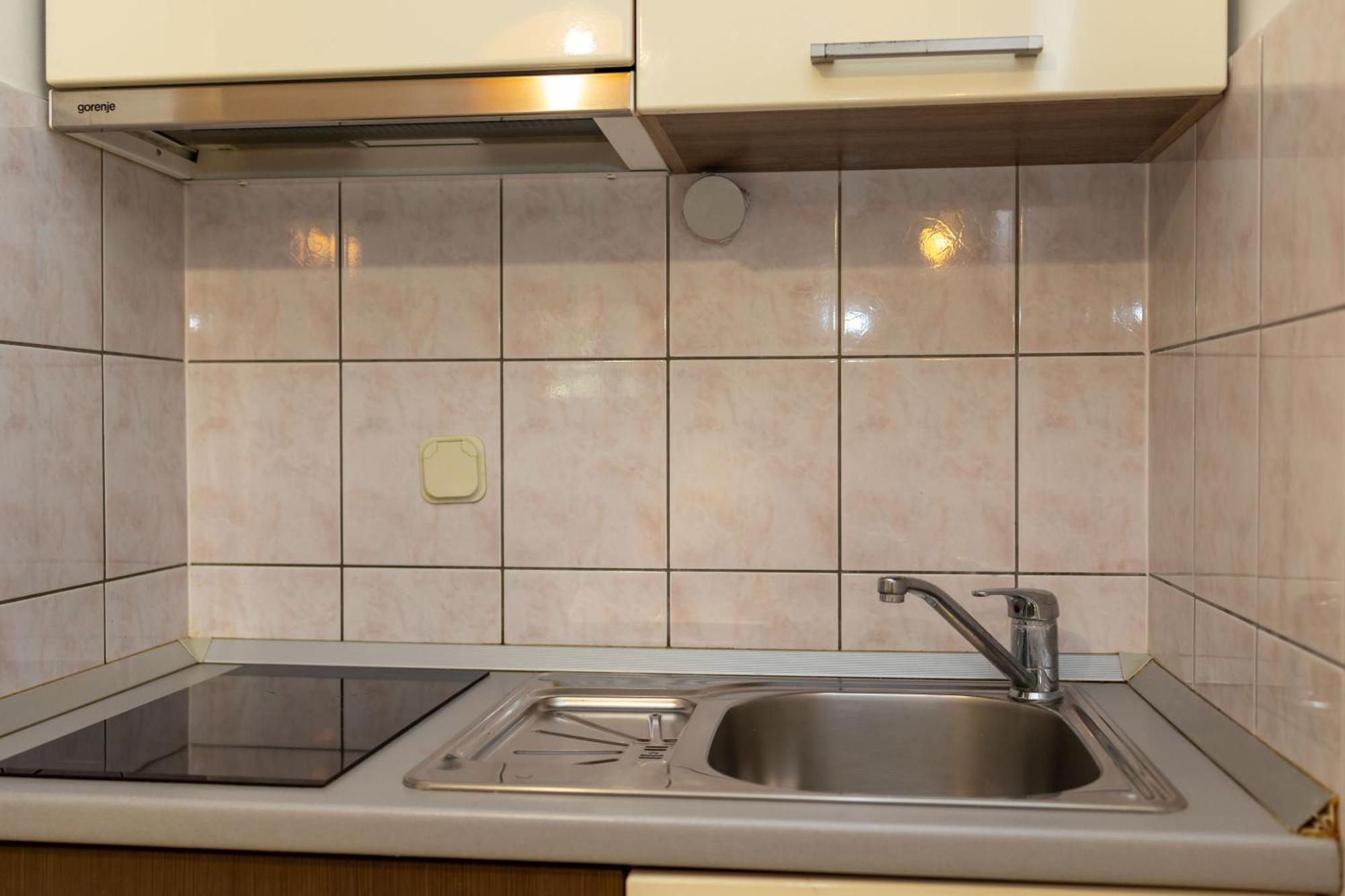 Premium Apartments - Lavica Beach Podstrana Phòng bức ảnh
