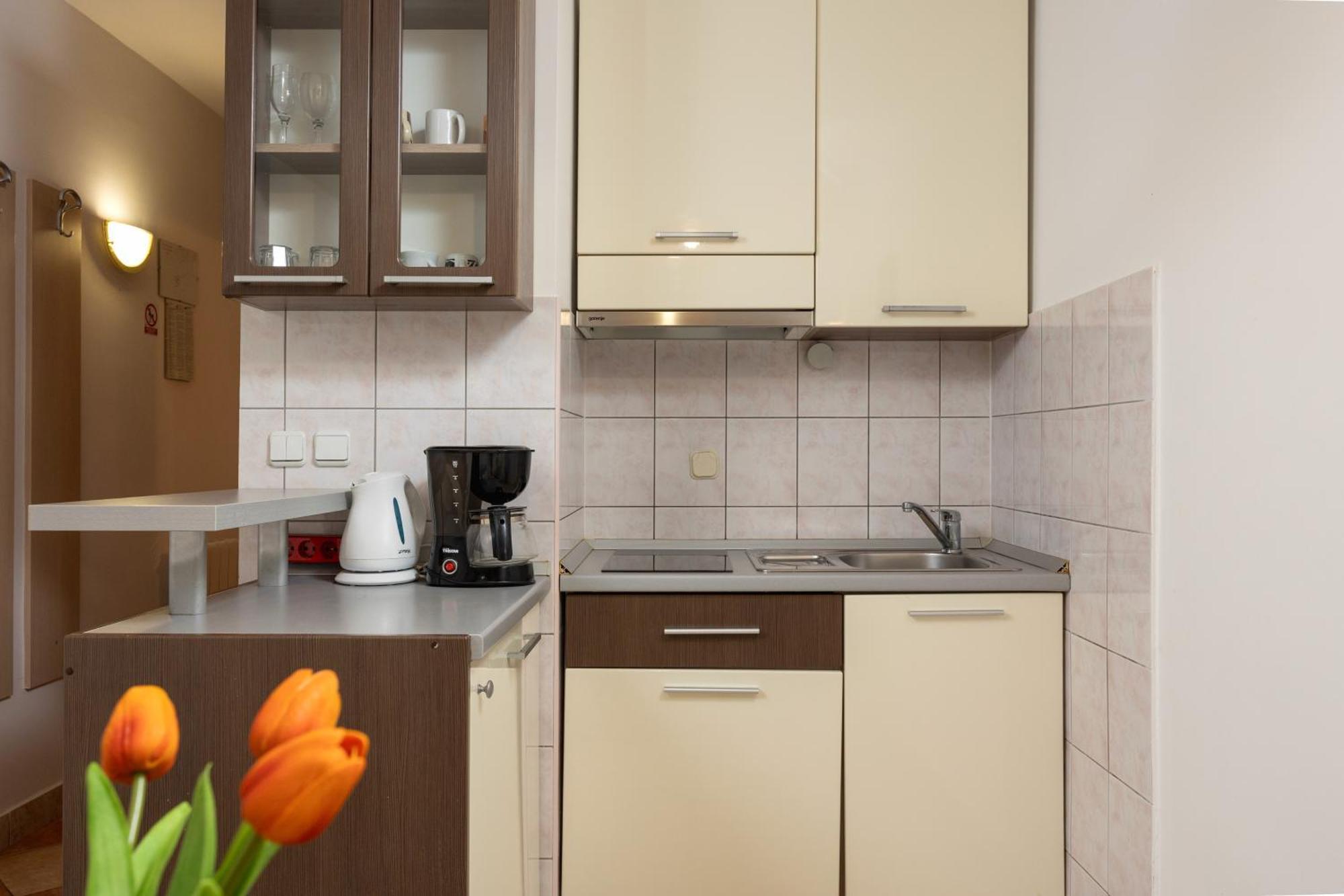 Premium Apartments - Lavica Beach Podstrana Phòng bức ảnh